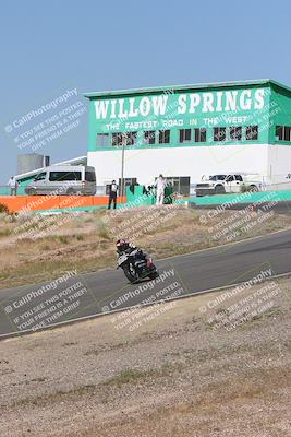 media/Apr-20-2025-AHRMA (Sun) [[393a79c373]]/Race/Group 11 early race/Turn 4b/